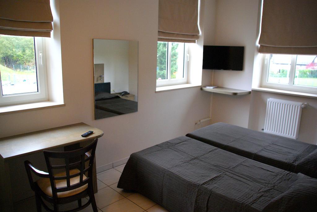 Charly'S Gare Hotel Senningerberg Kültér fotó
